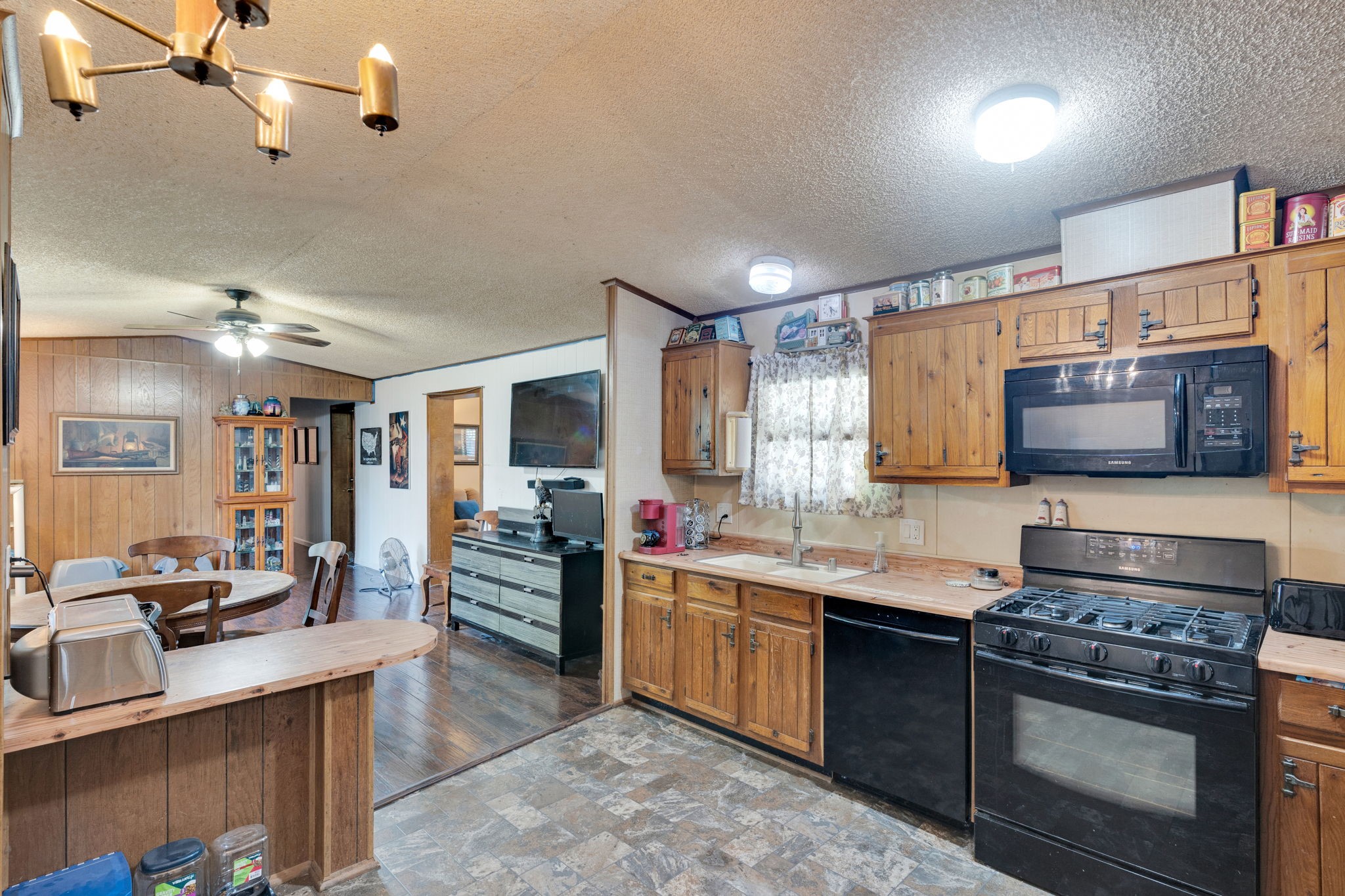 1206 Timberline Court