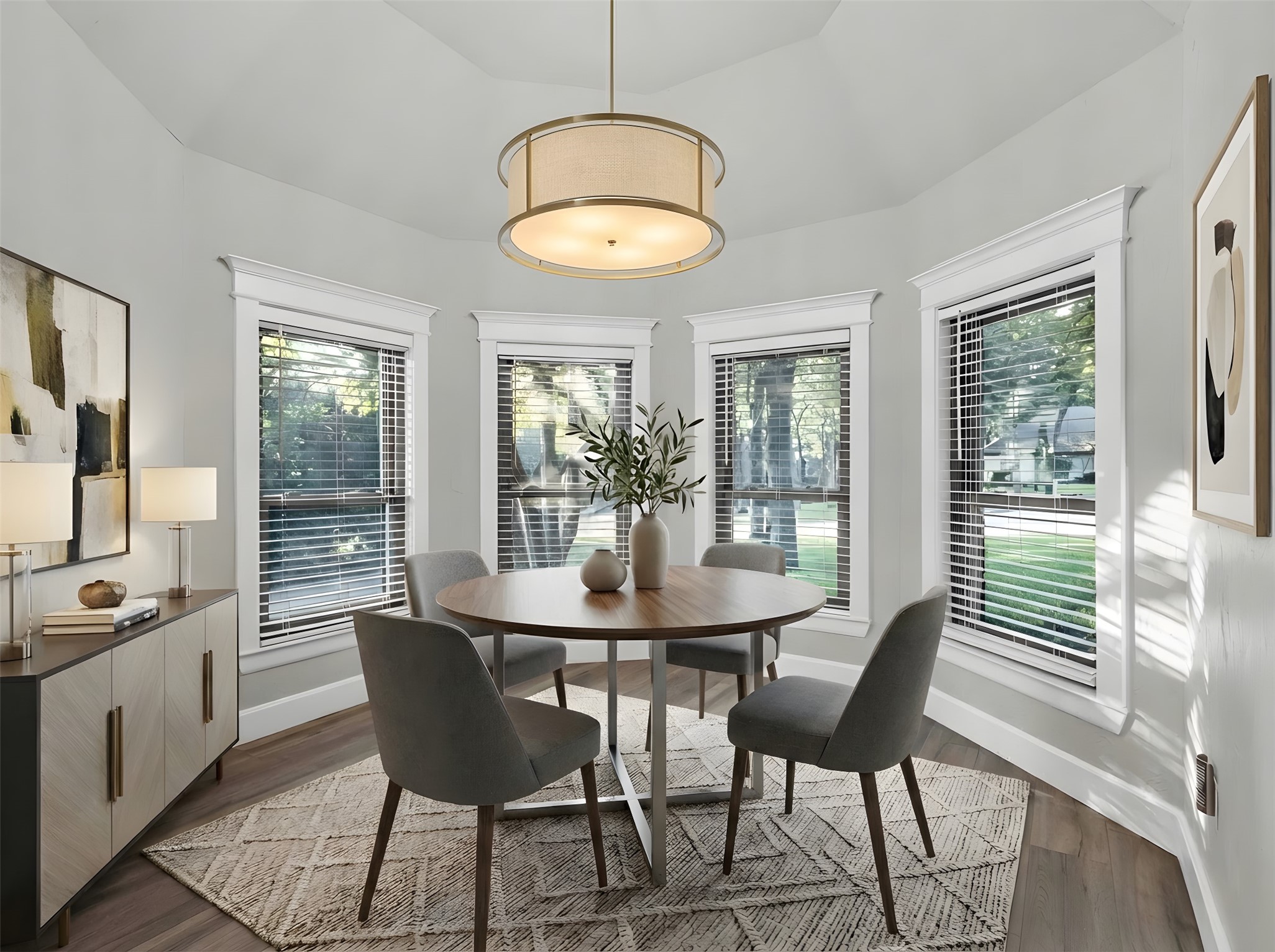 1612 Wiltshire Court