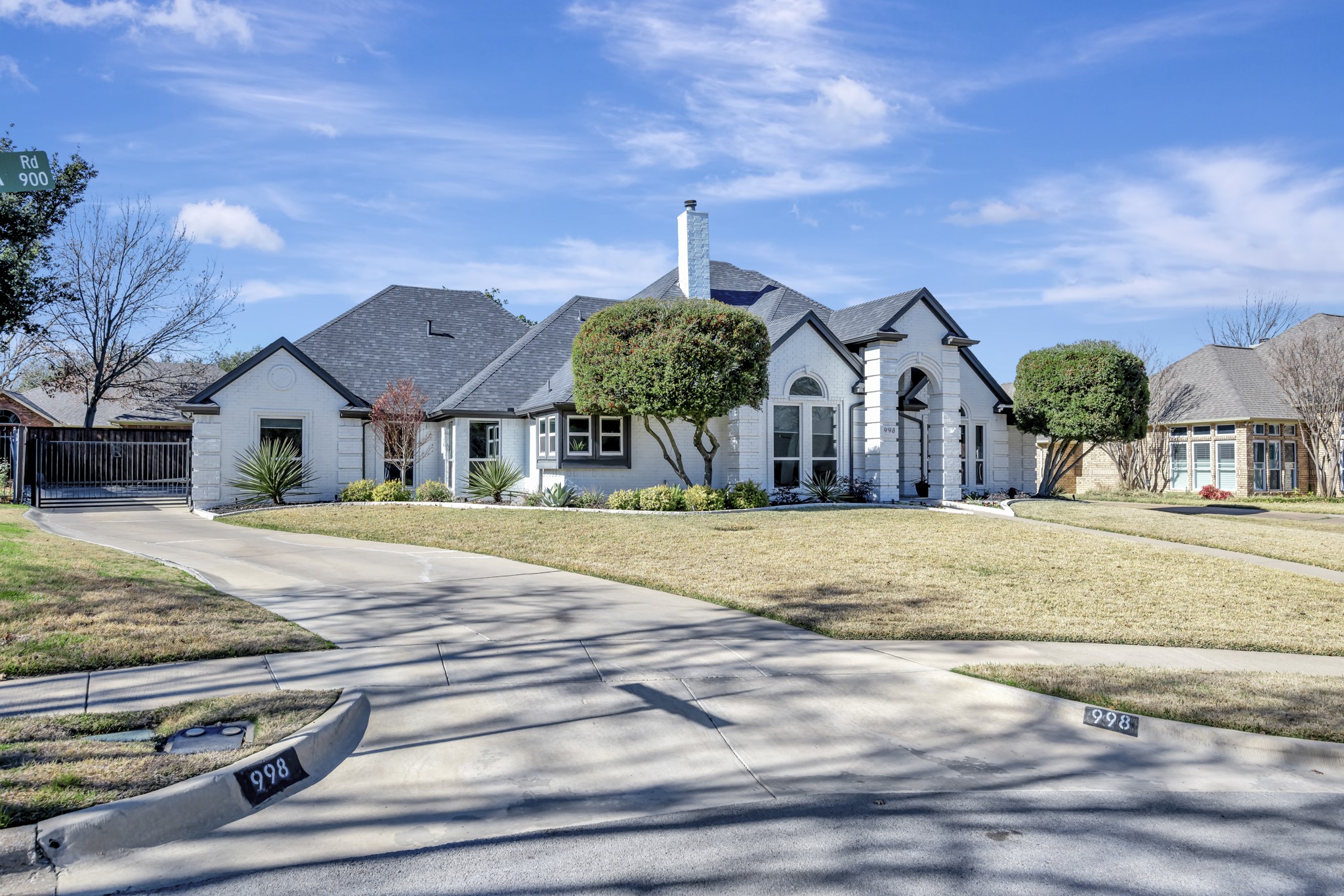 998 Post Oak Road