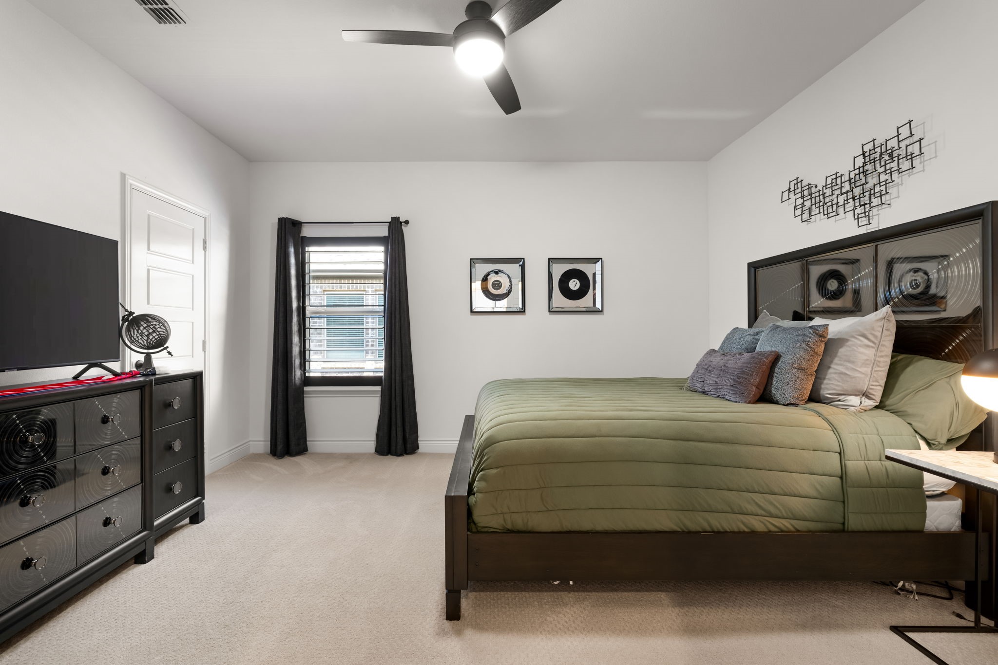 2264 Savannah Oak Road