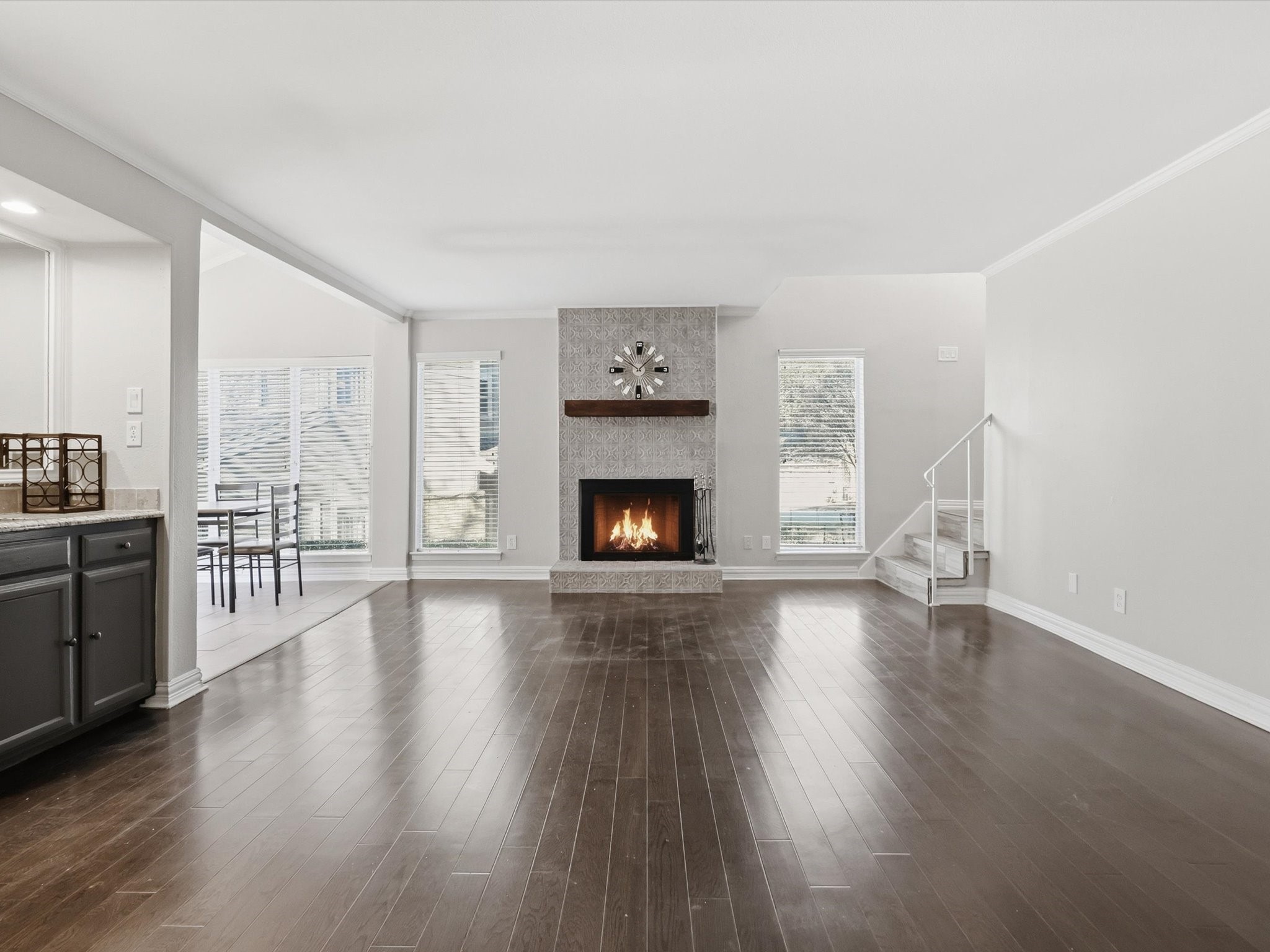 2713 Meadowstone Court