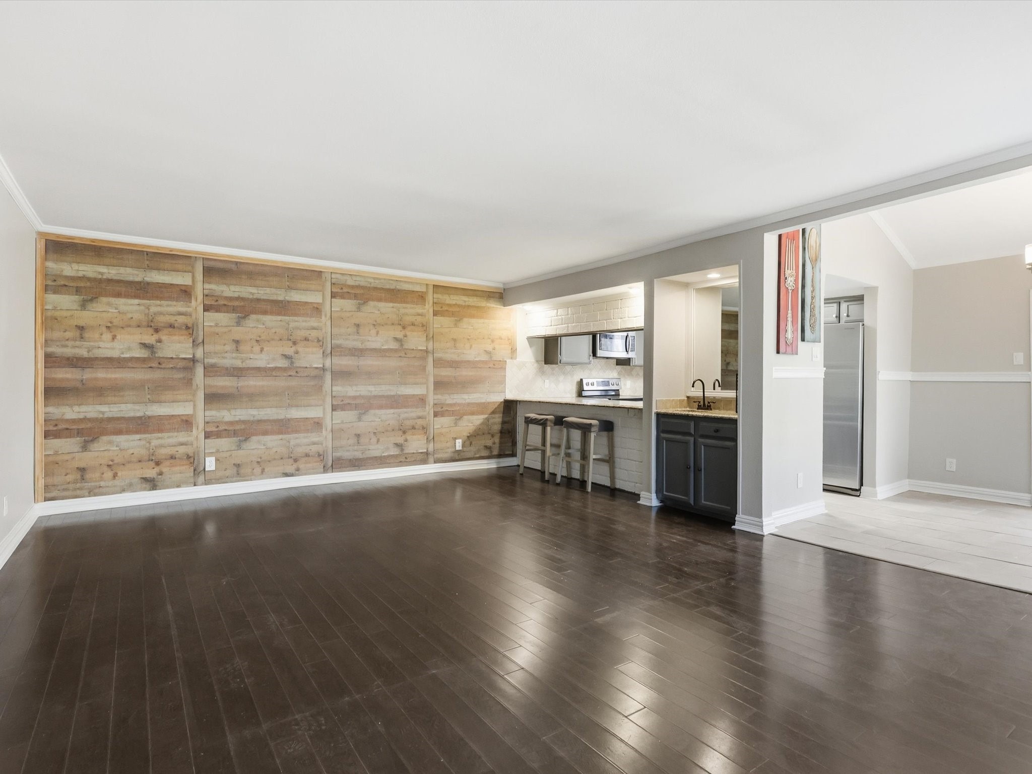 2713 Meadowstone Court