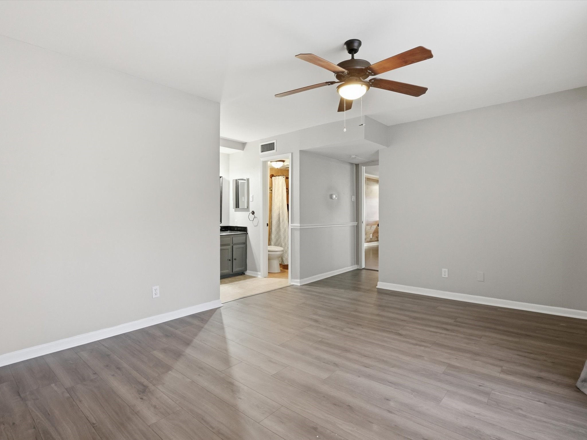 2713 Meadowstone Court