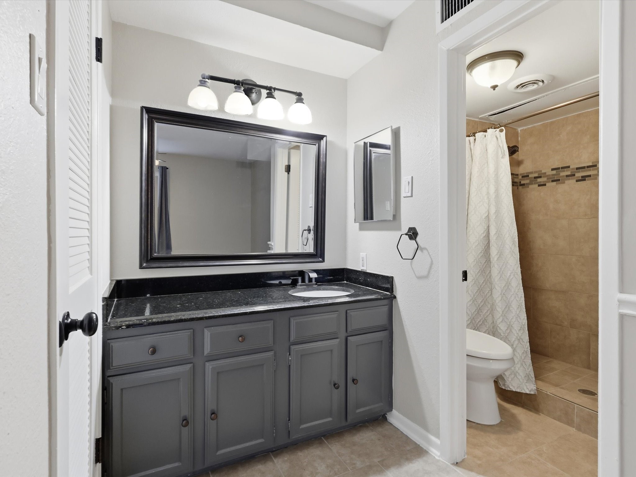 2713 Meadowstone Court