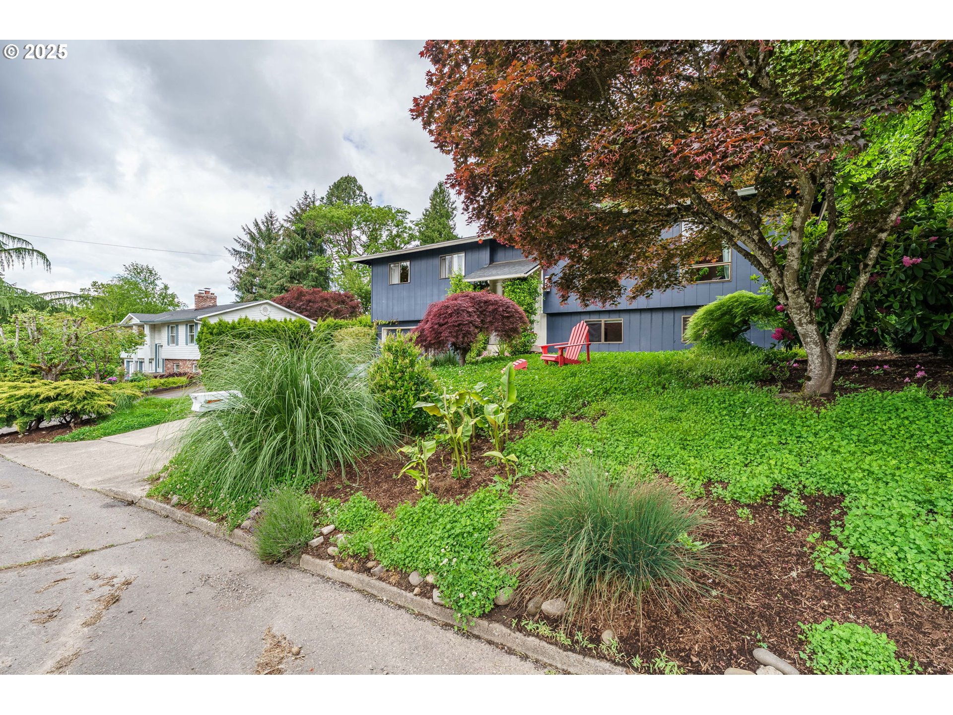 1917 SW MARIGOLD ST