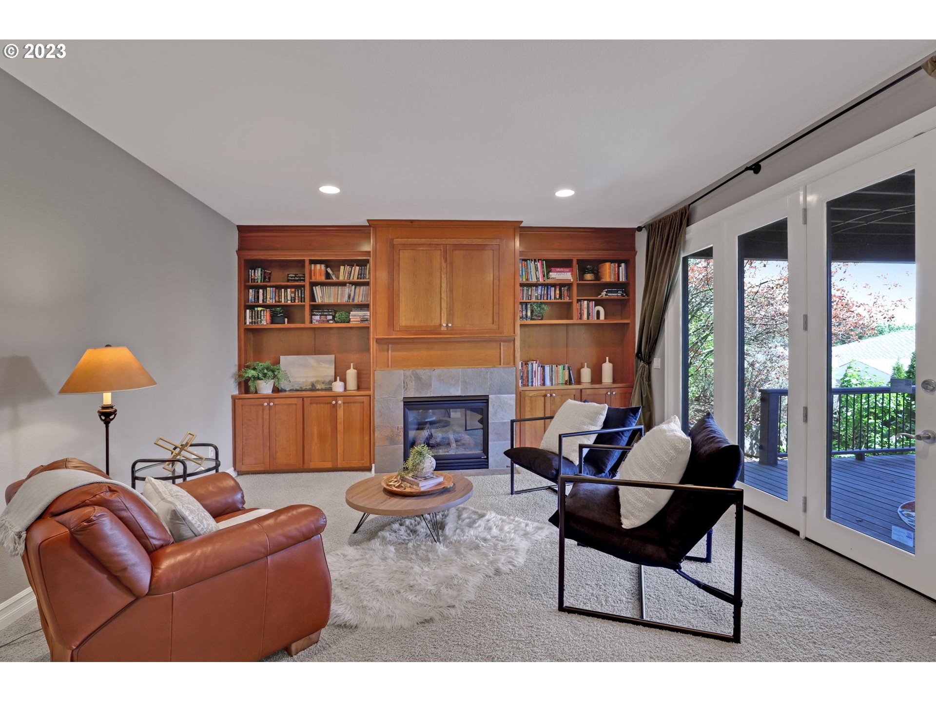 9956 NW SKYLINE HEIGHTS DR