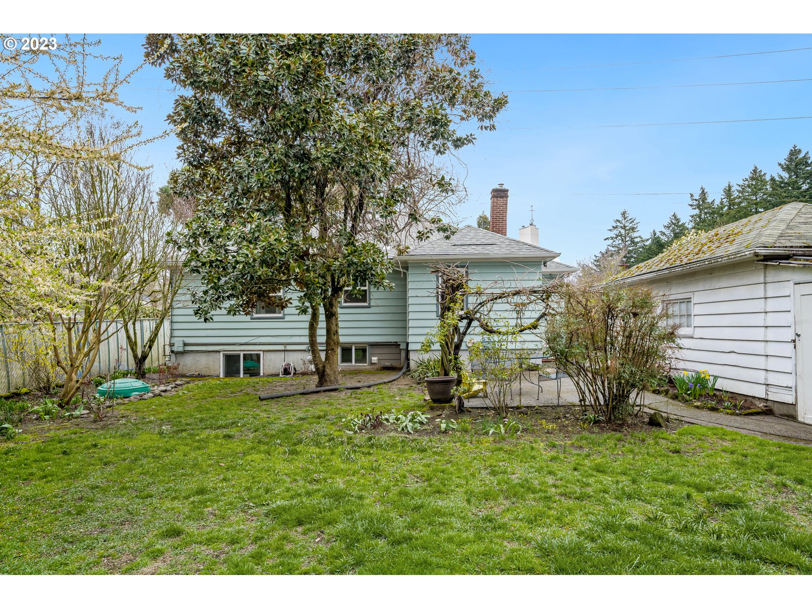 3405 SE 43RD AVE