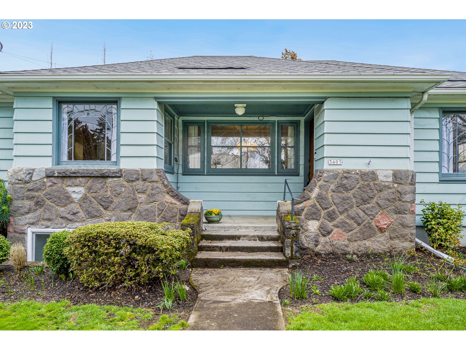 3405 SE 43RD AVE