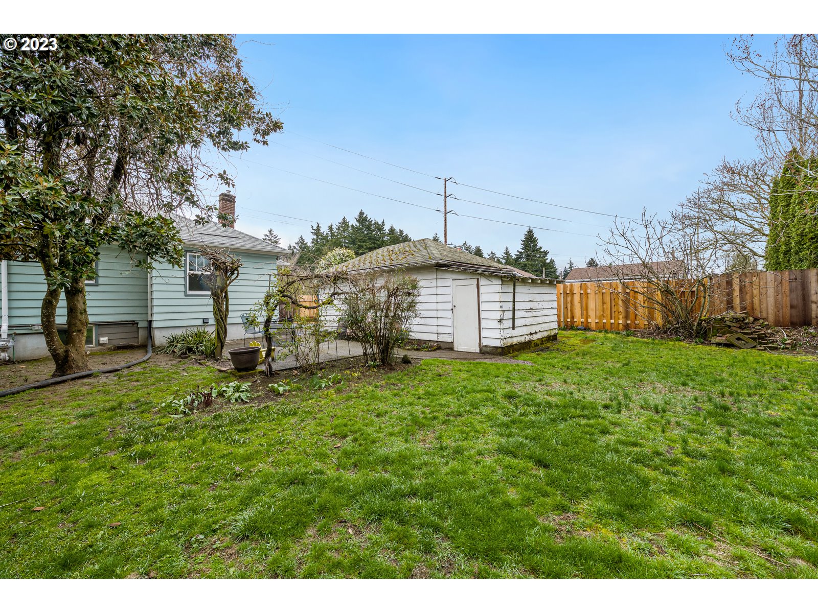 3405 SE 43RD AVE