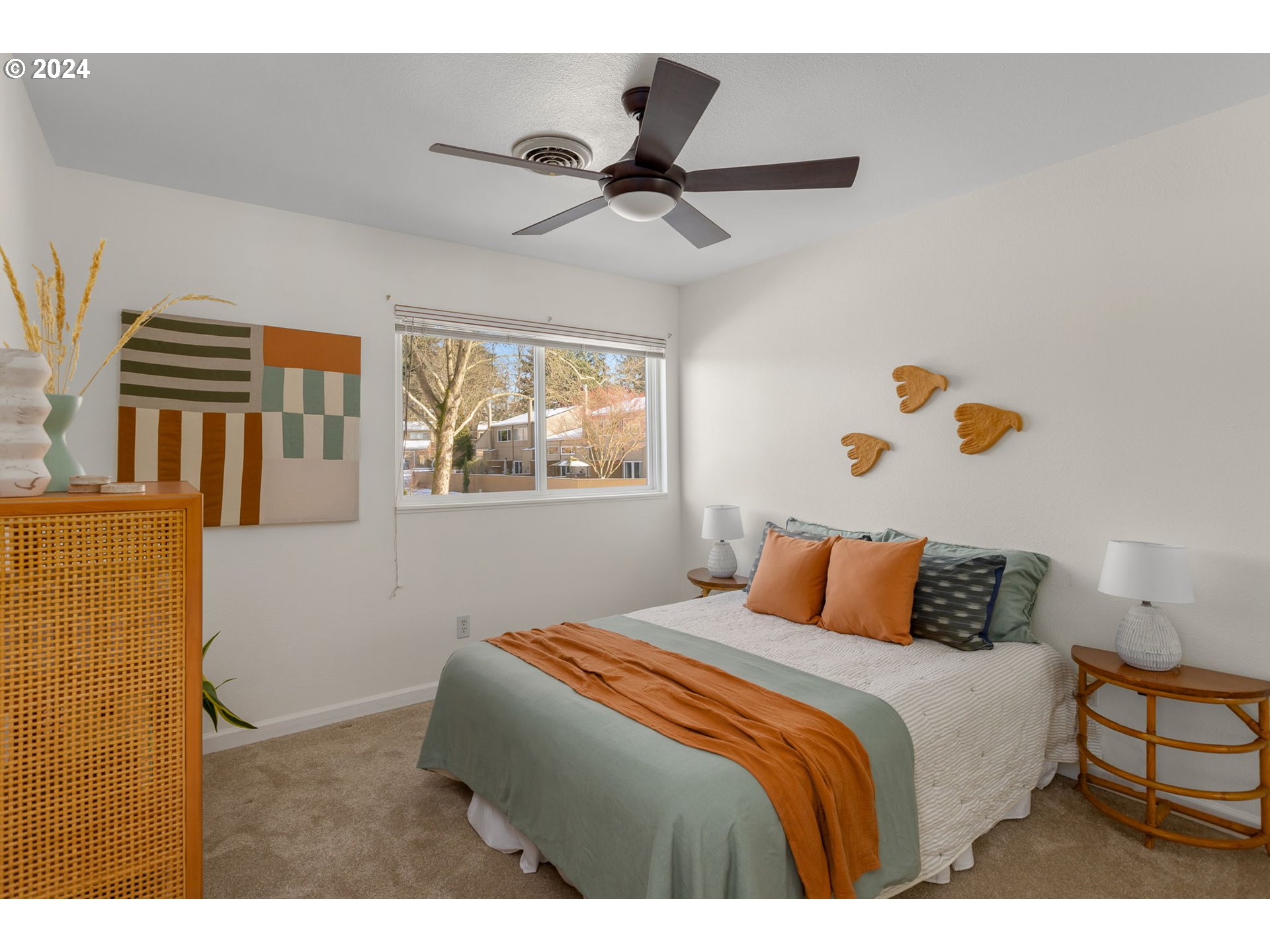 17633 NW ROLLING HILL LN