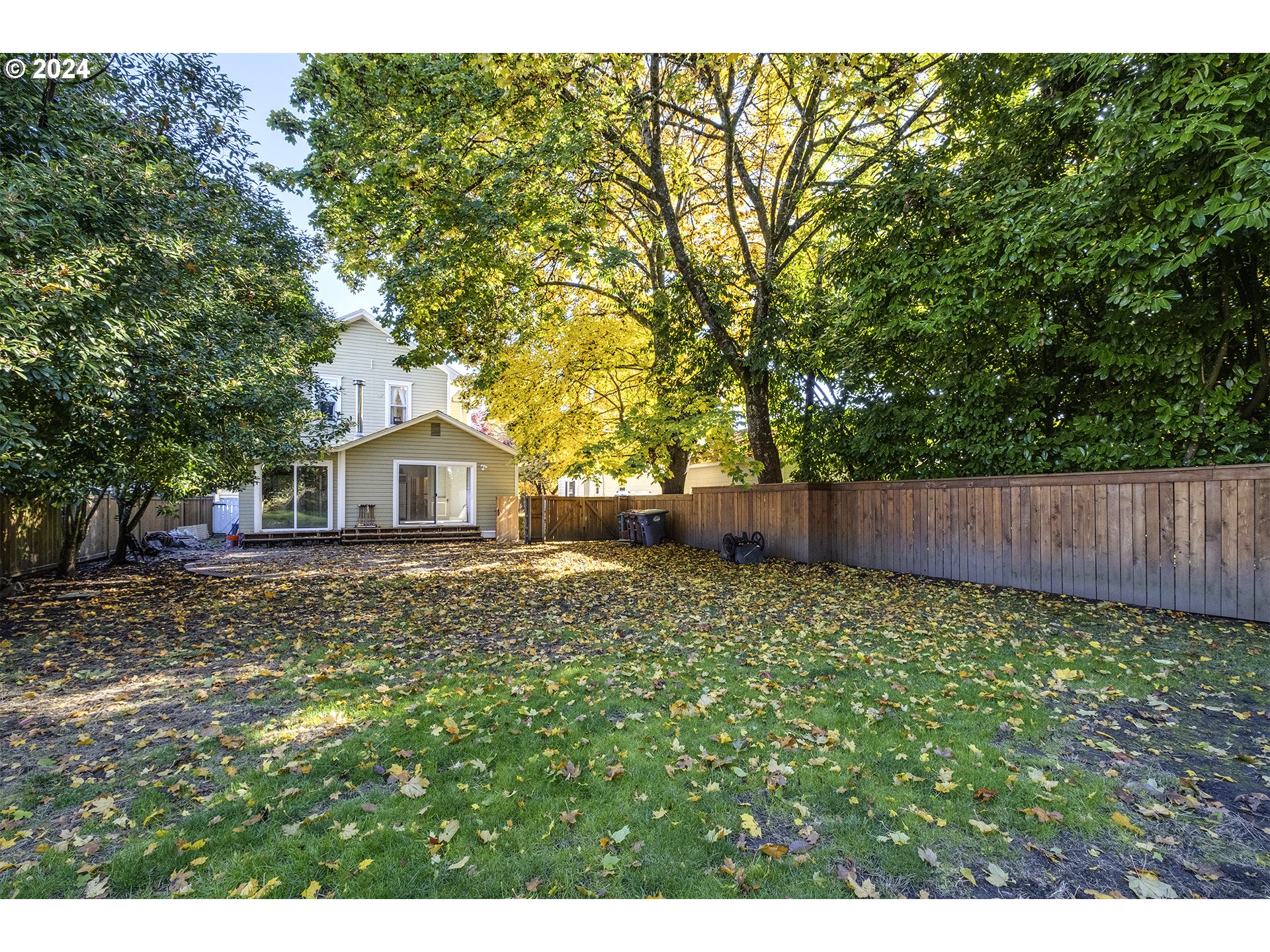 135 SE 6TH AVE