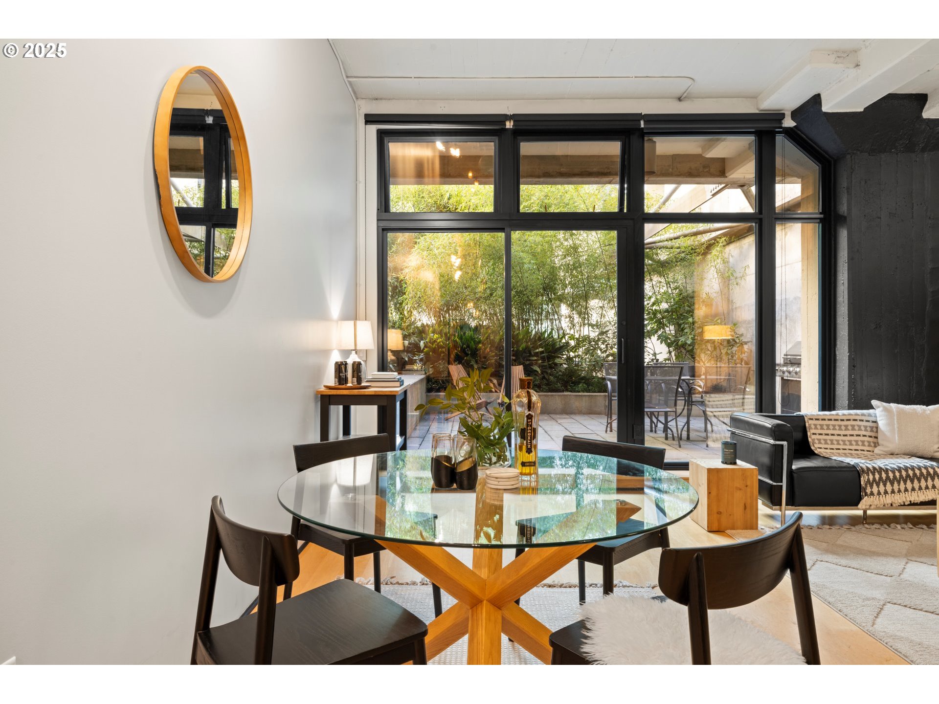 1400 NW IRVING ST 322, Portland Unit: 322