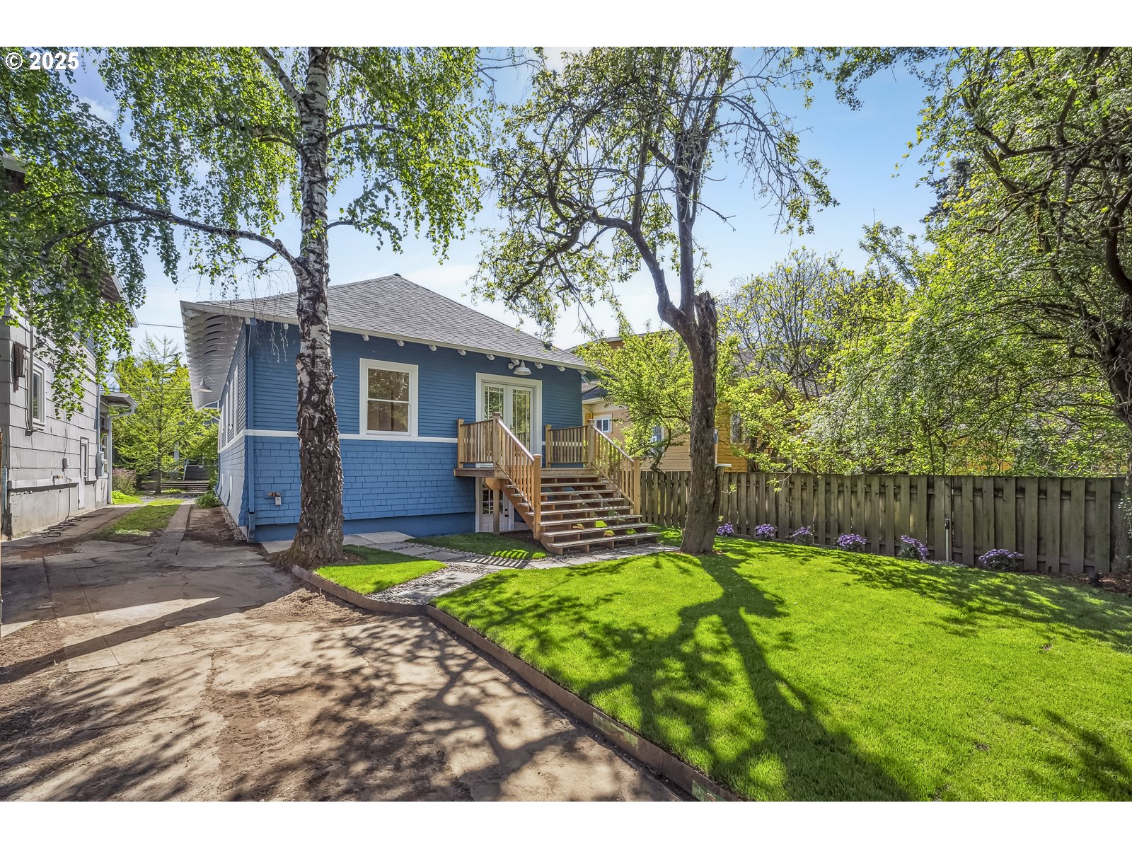 1725 SE 33RD AVE