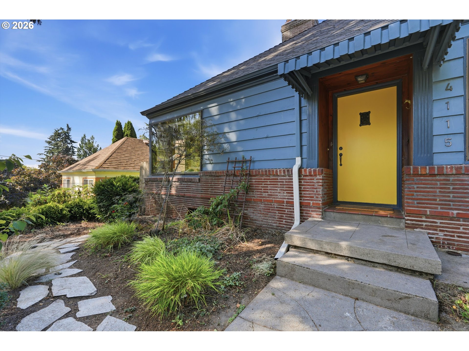 4115 NE 17TH AVE