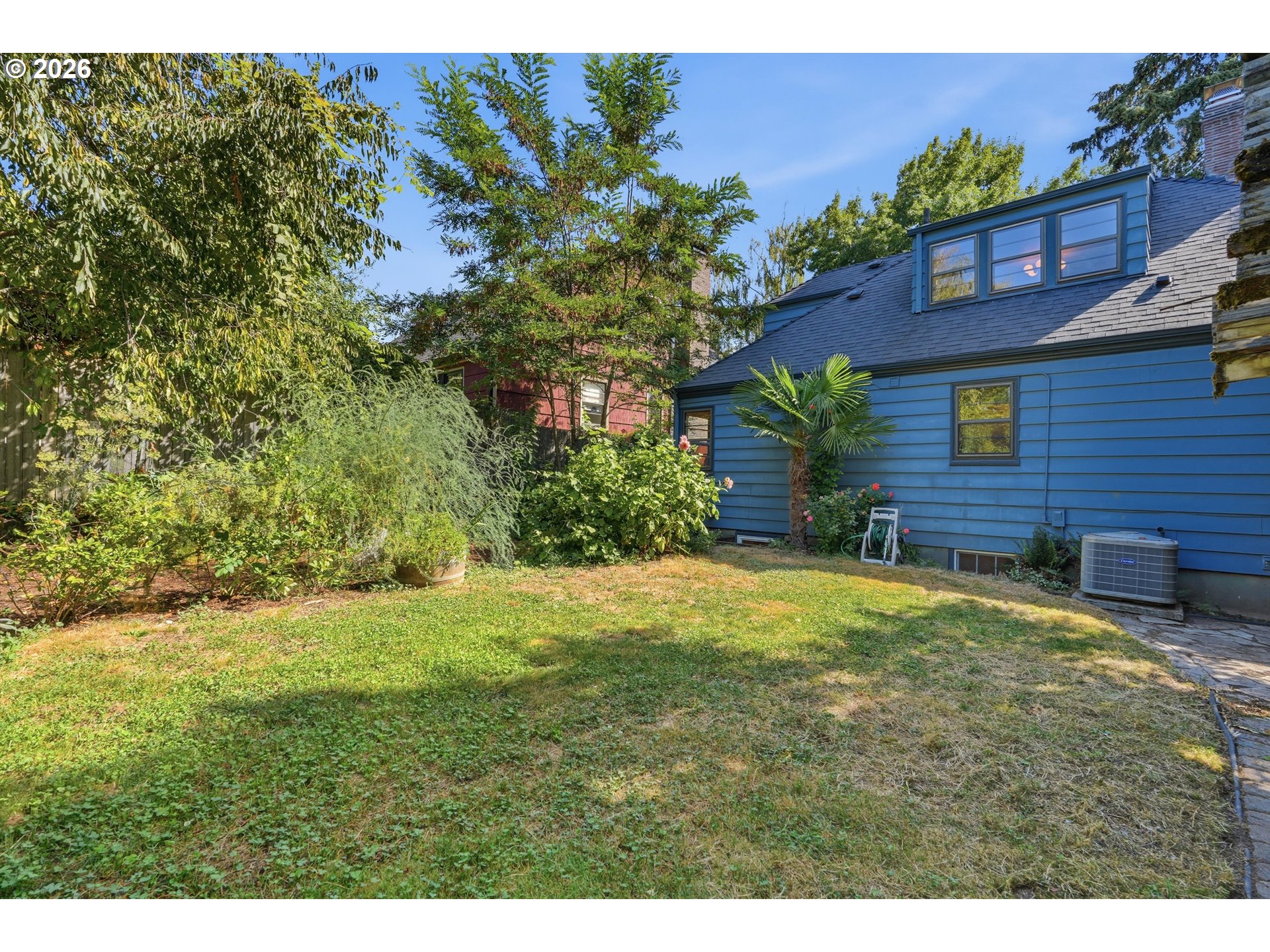 4115 NE 17TH AVE