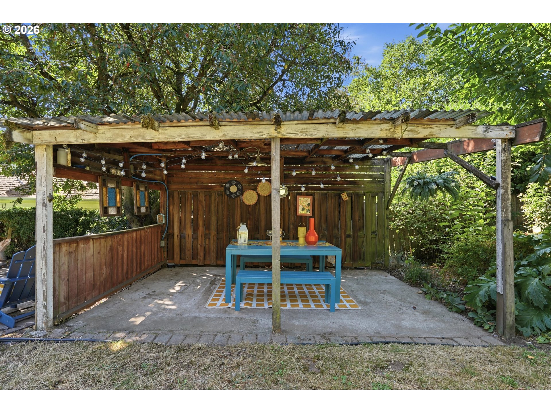 4115 NE 17TH AVE