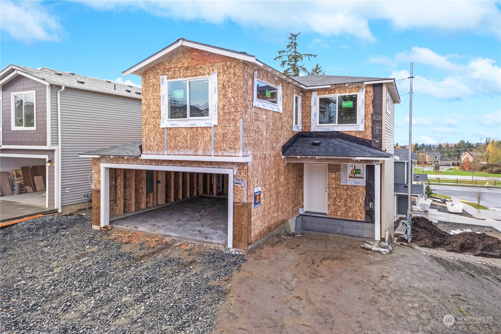3905 83RD Drive NE