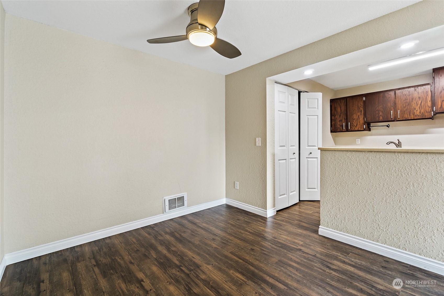 9494 Redmond-Woodinville Road NE Unit: B105