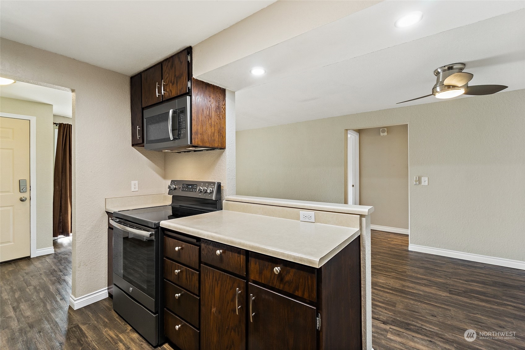 9494 Redmond-Woodinville Road NE Unit: B105