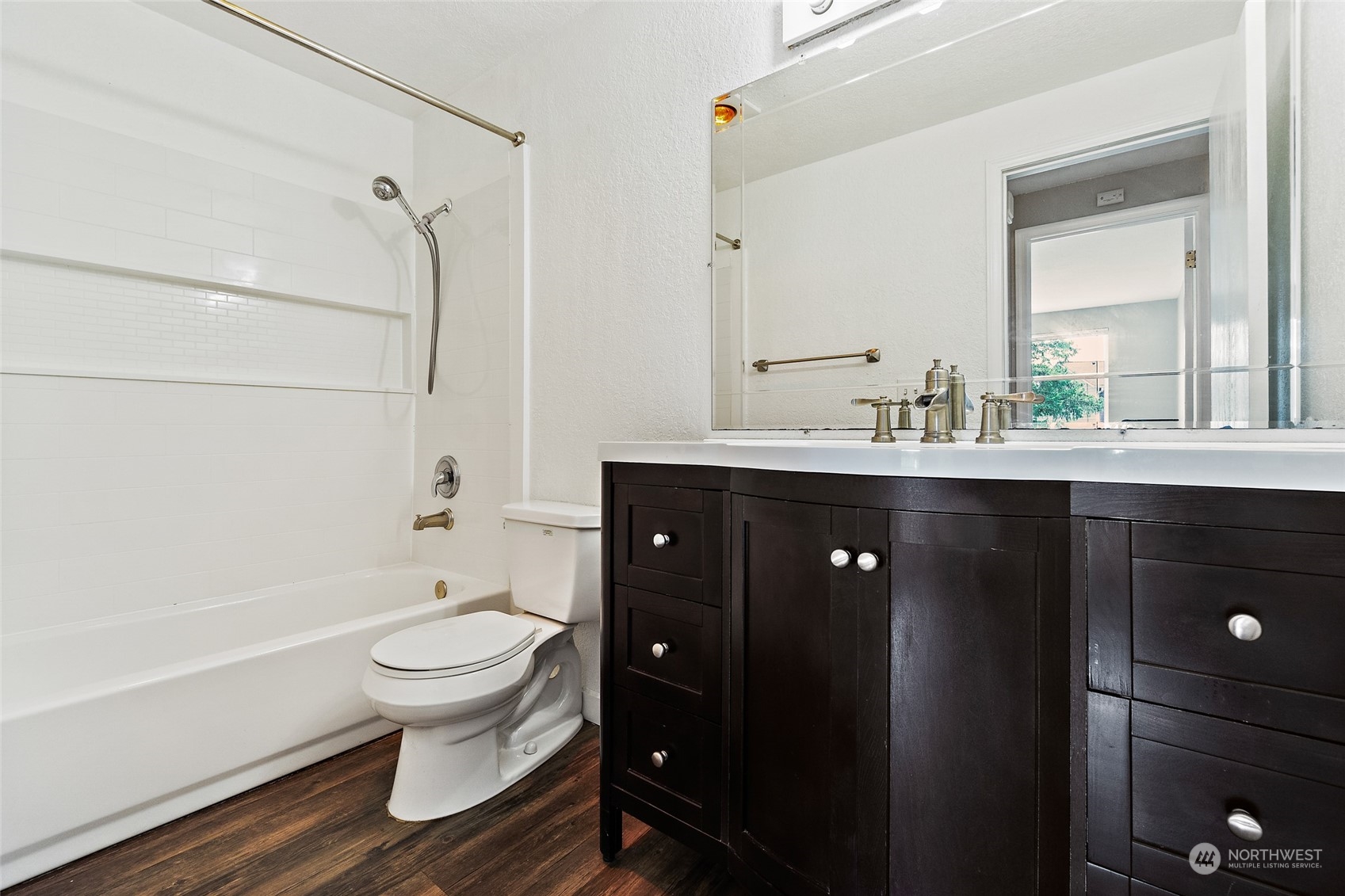 9494 Redmond-Woodinville Road NE Unit: B105