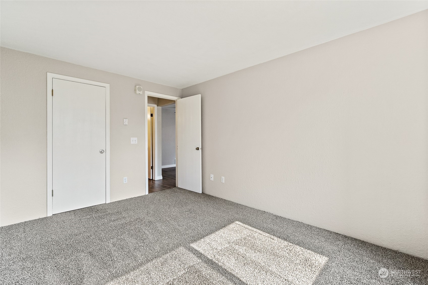 9494 Redmond-Woodinville Road NE Unit: B105