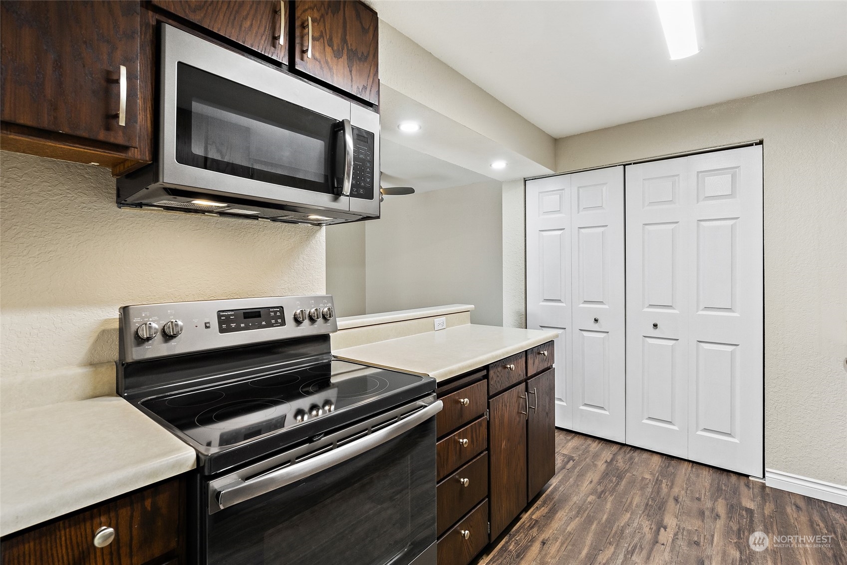 9494 Redmond-Woodinville Road NE Unit: B105