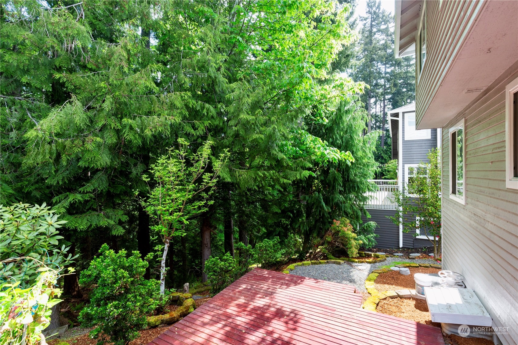 13704 NE 94th Street