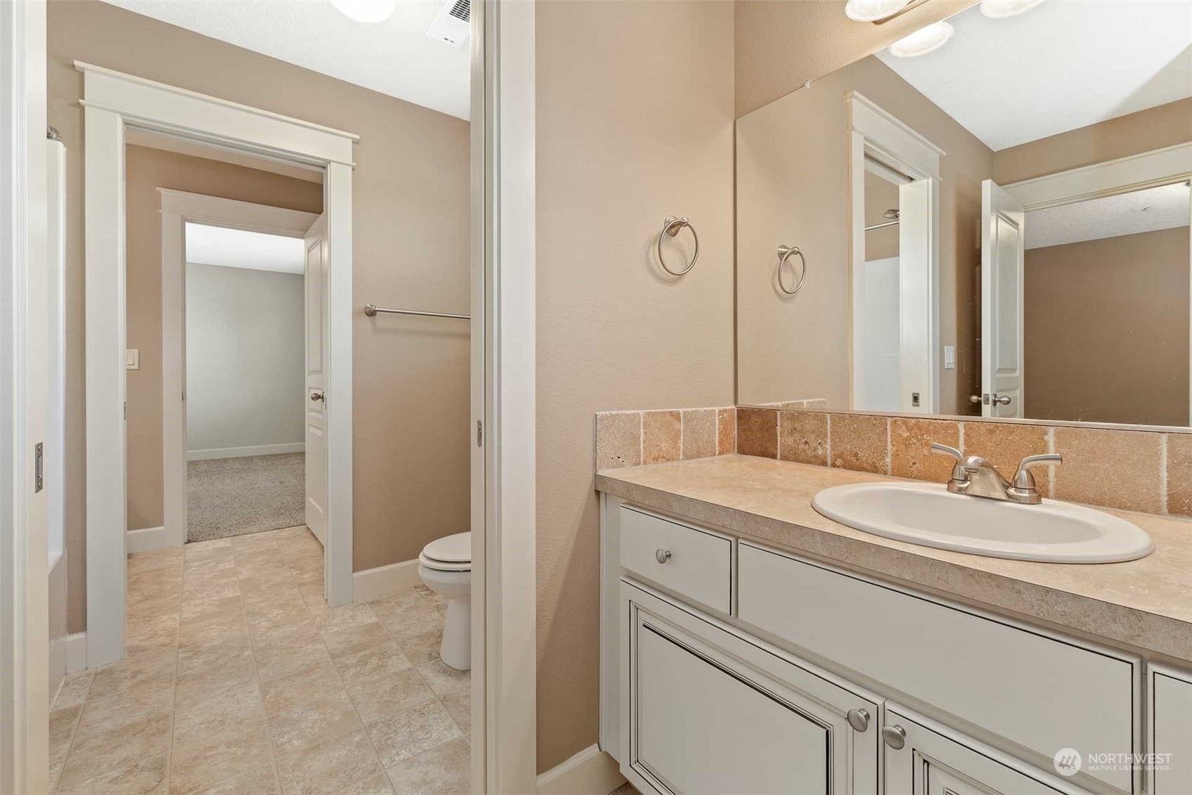 3208 NW 46TH Loop