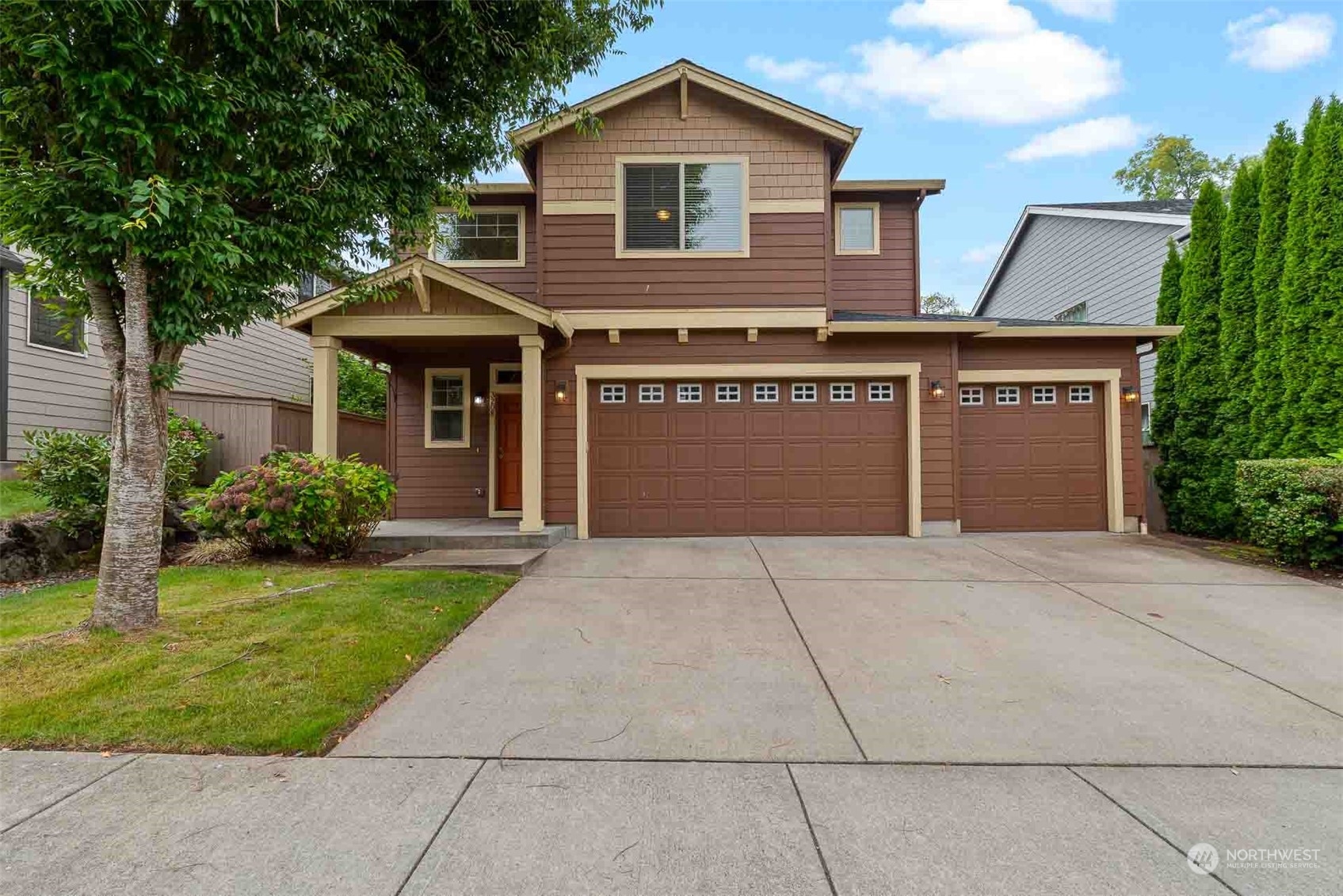3208 NW 46TH Loop