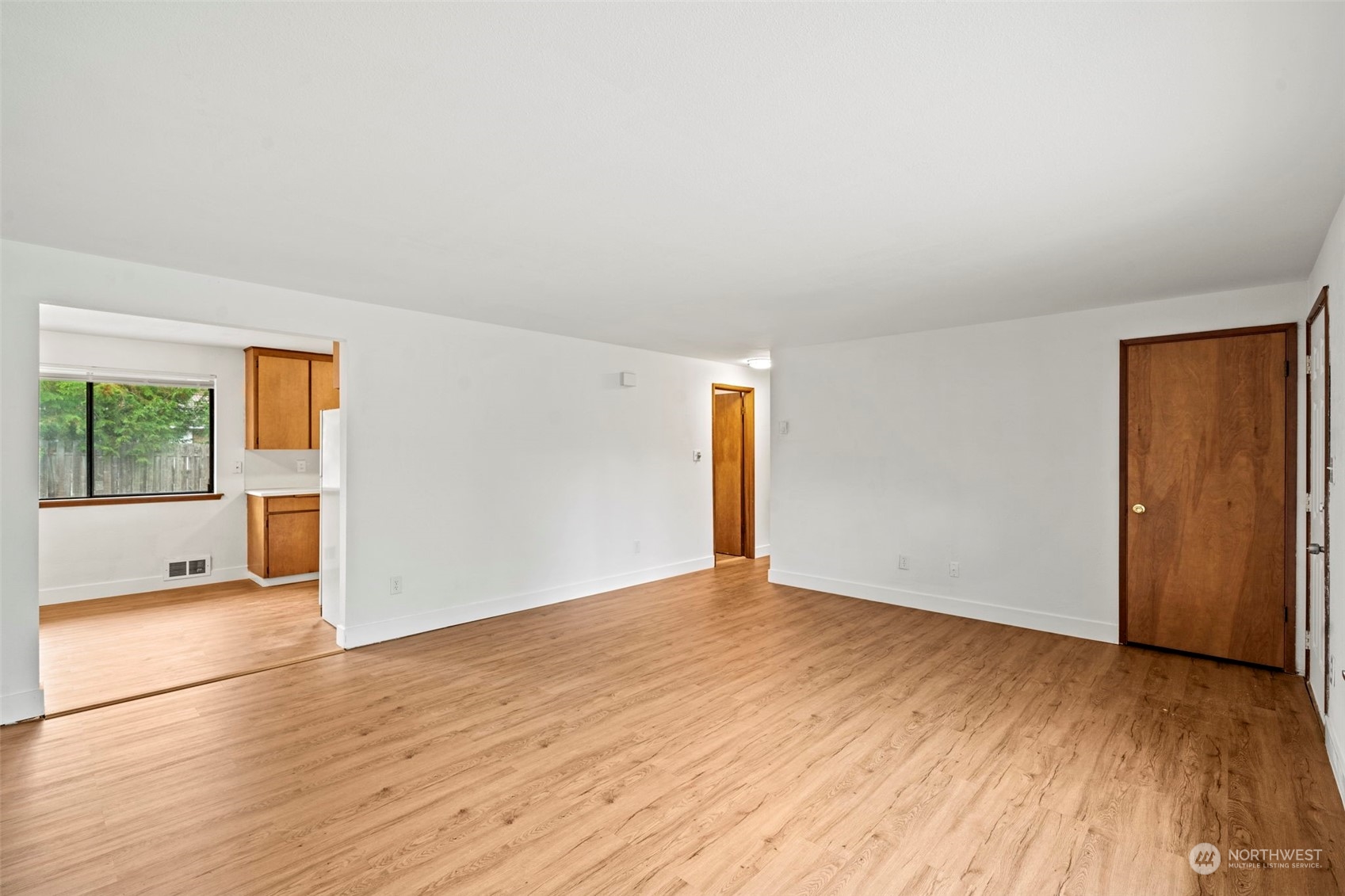 10006 10008 Mckinley Avenue E