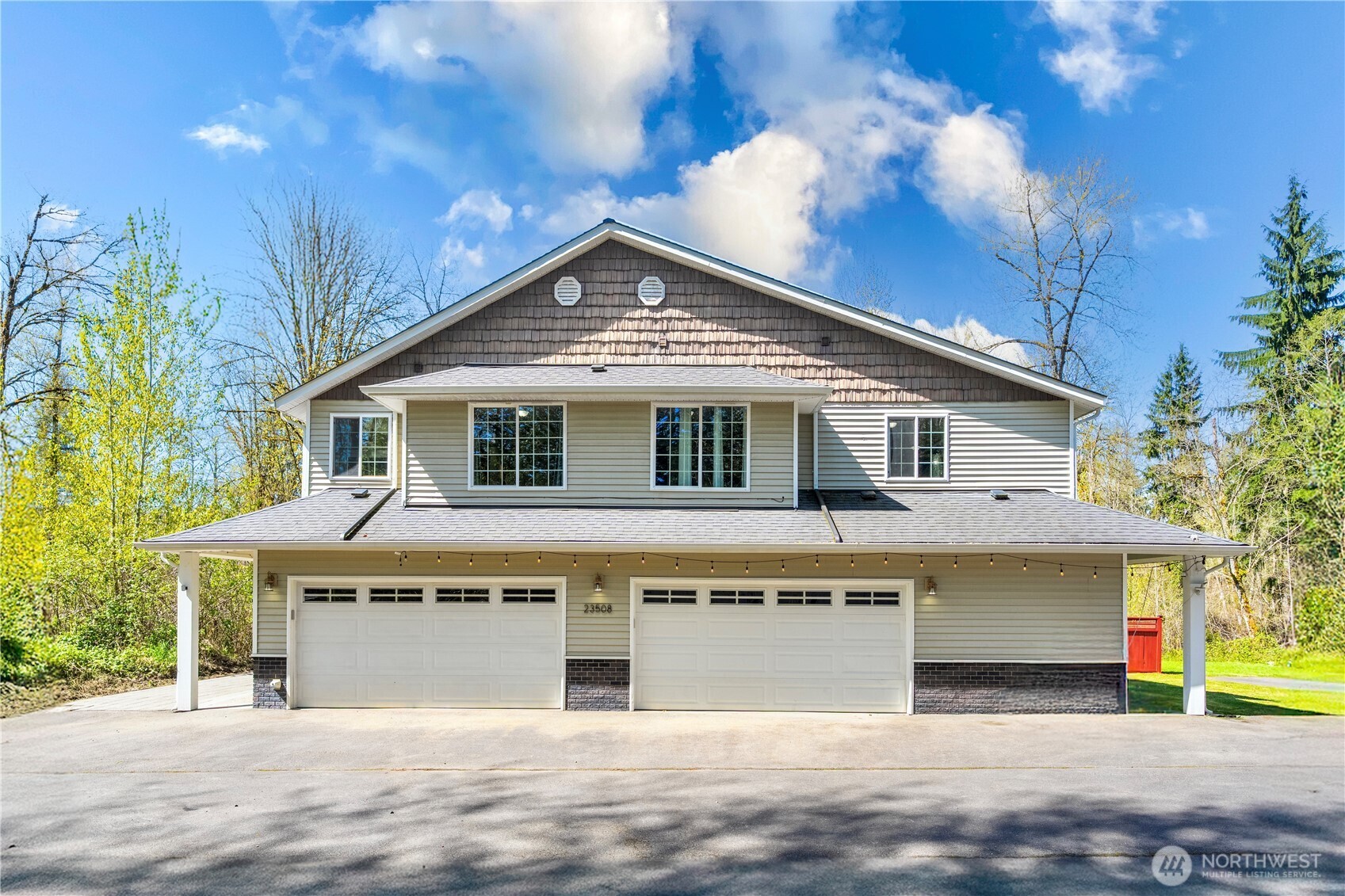 23508 155th Avenue SE Unit: A&B
