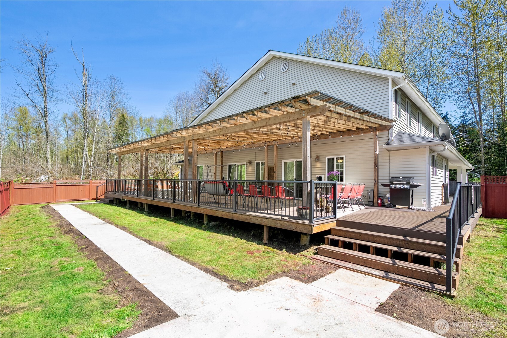 23508 155th Avenue SE Unit: A&B