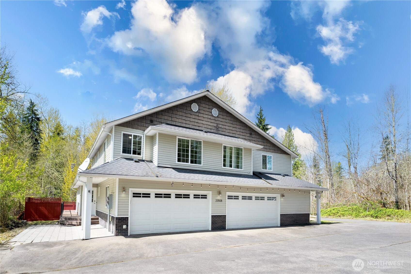 23508 155th Avenue SE Unit: A&B