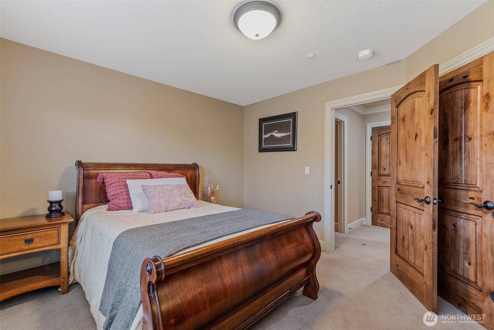 6115 NW Klickitat Court