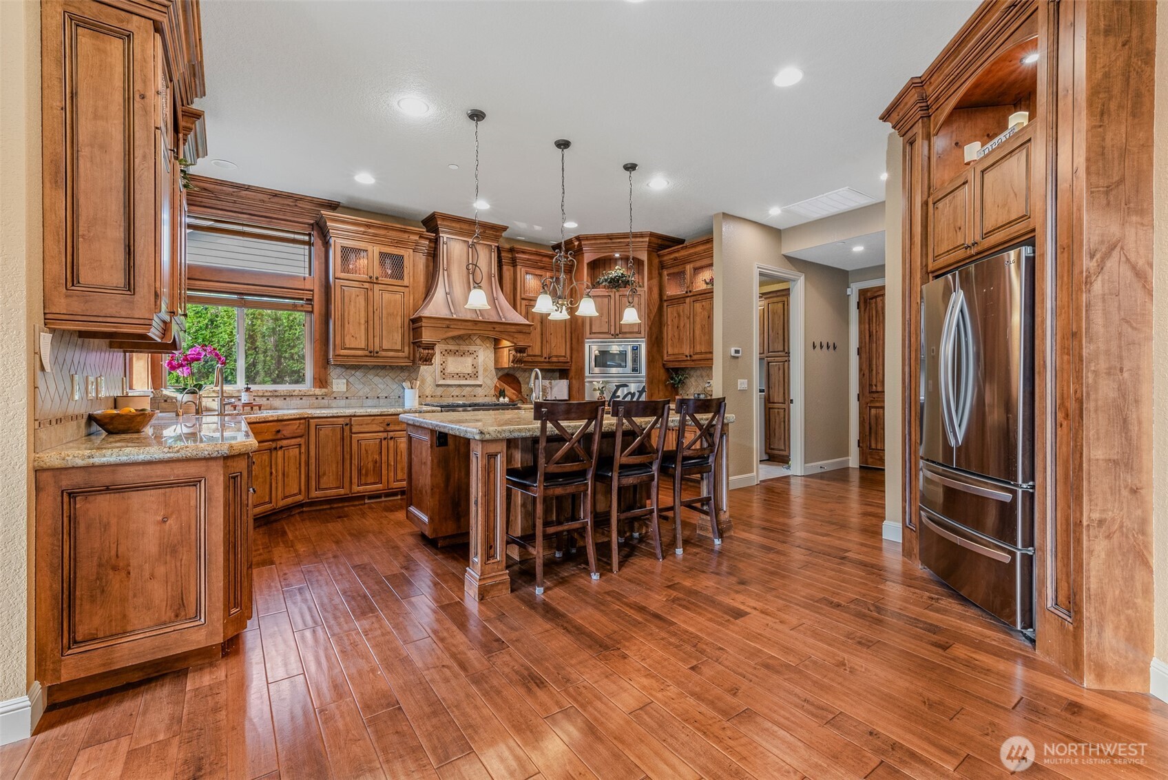 6115 NW Klickitat Court