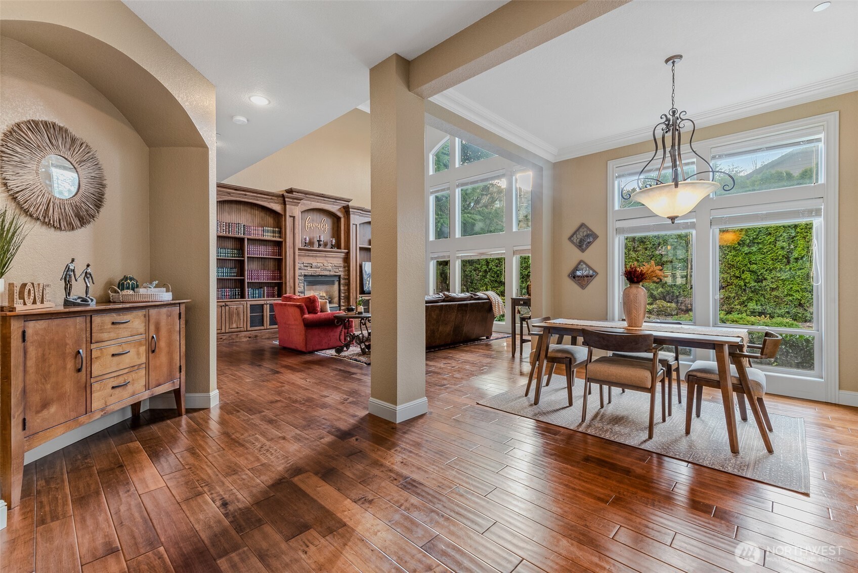 6115 NW Klickitat Court