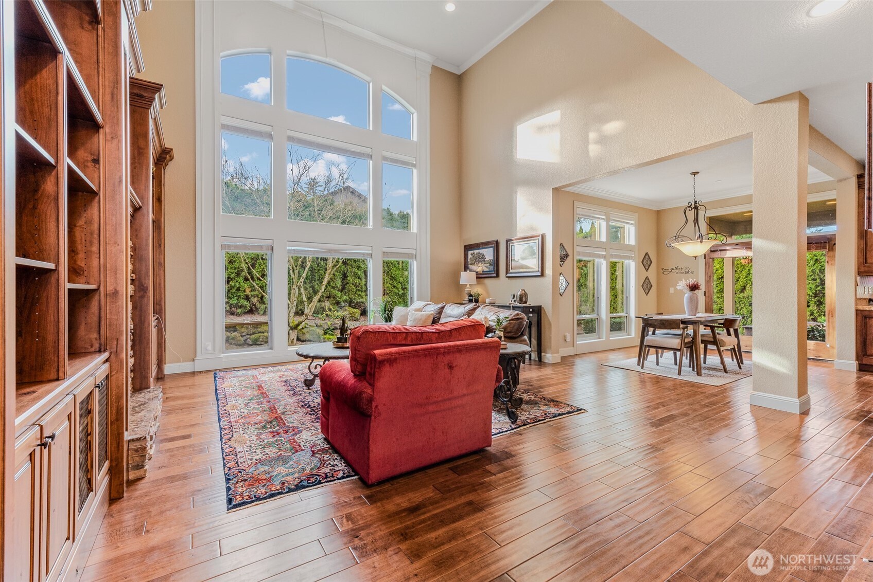 6115 NW Klickitat Court