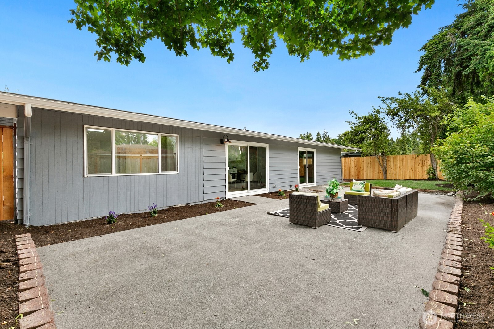 15433 SE 8th Street