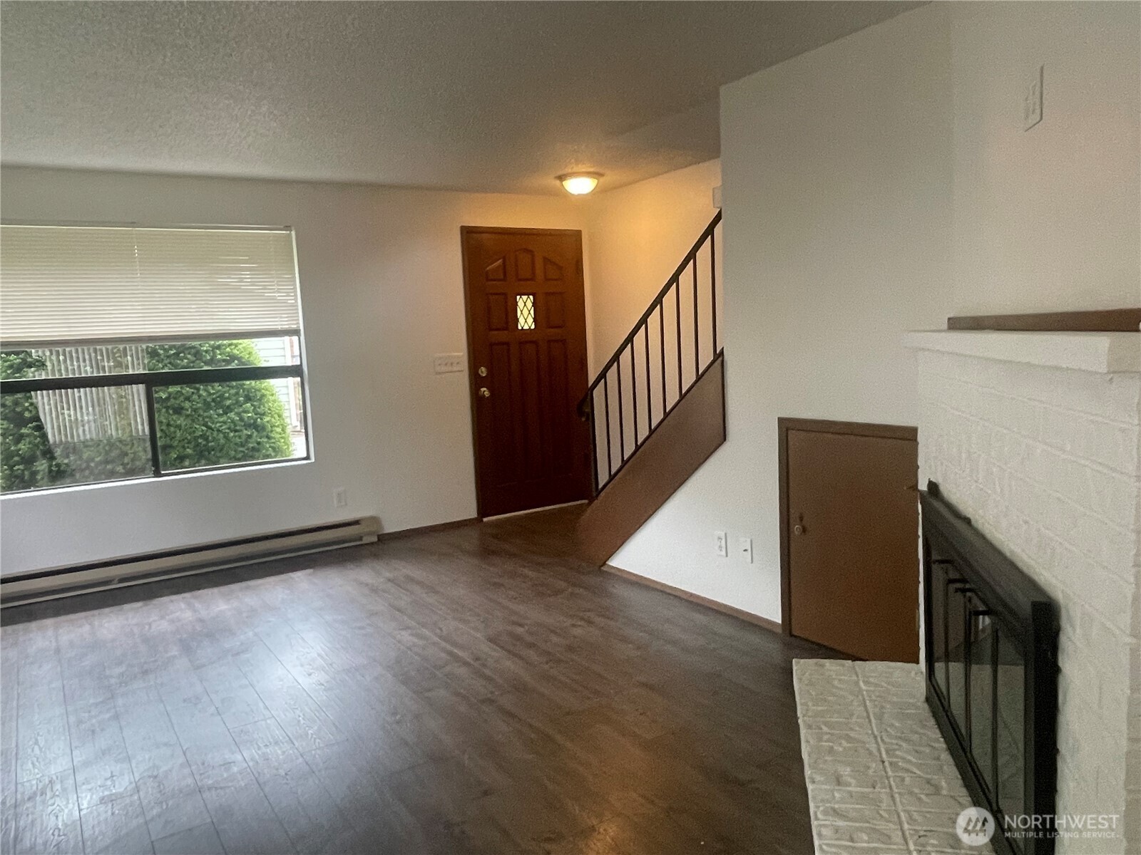 1105 90th Street SW