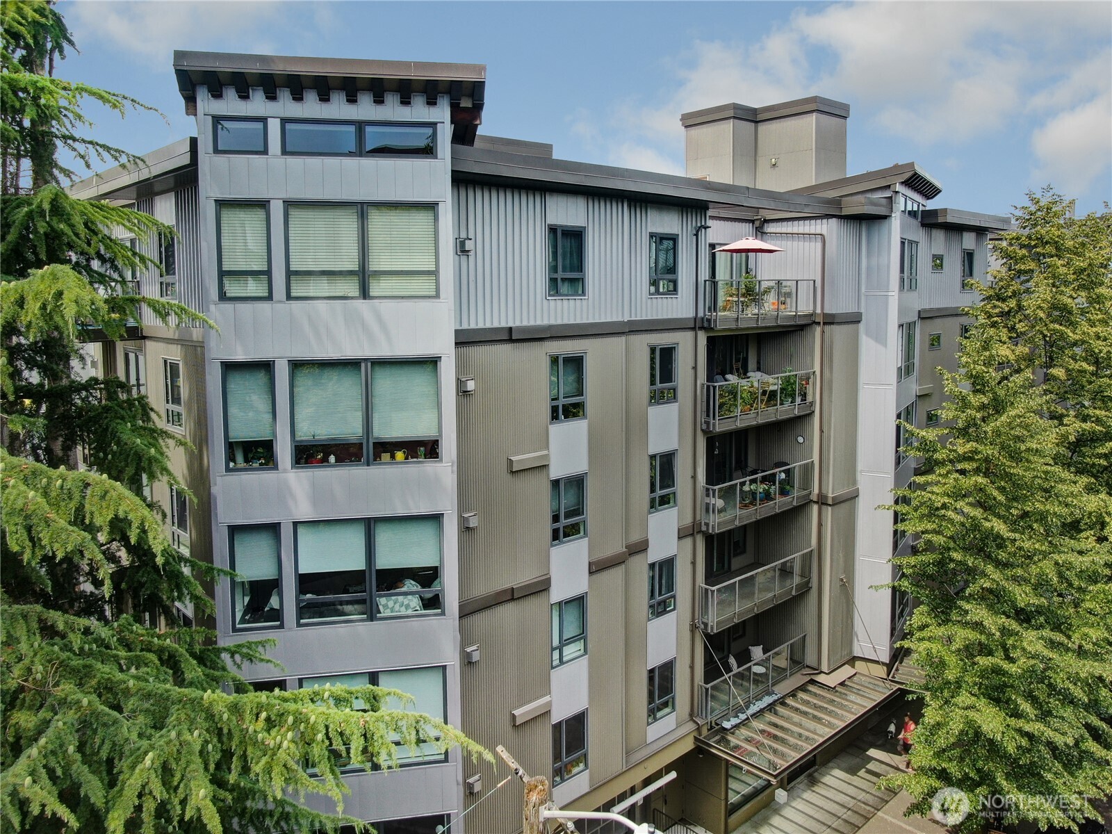5001 California Avenue SW Unit: 212