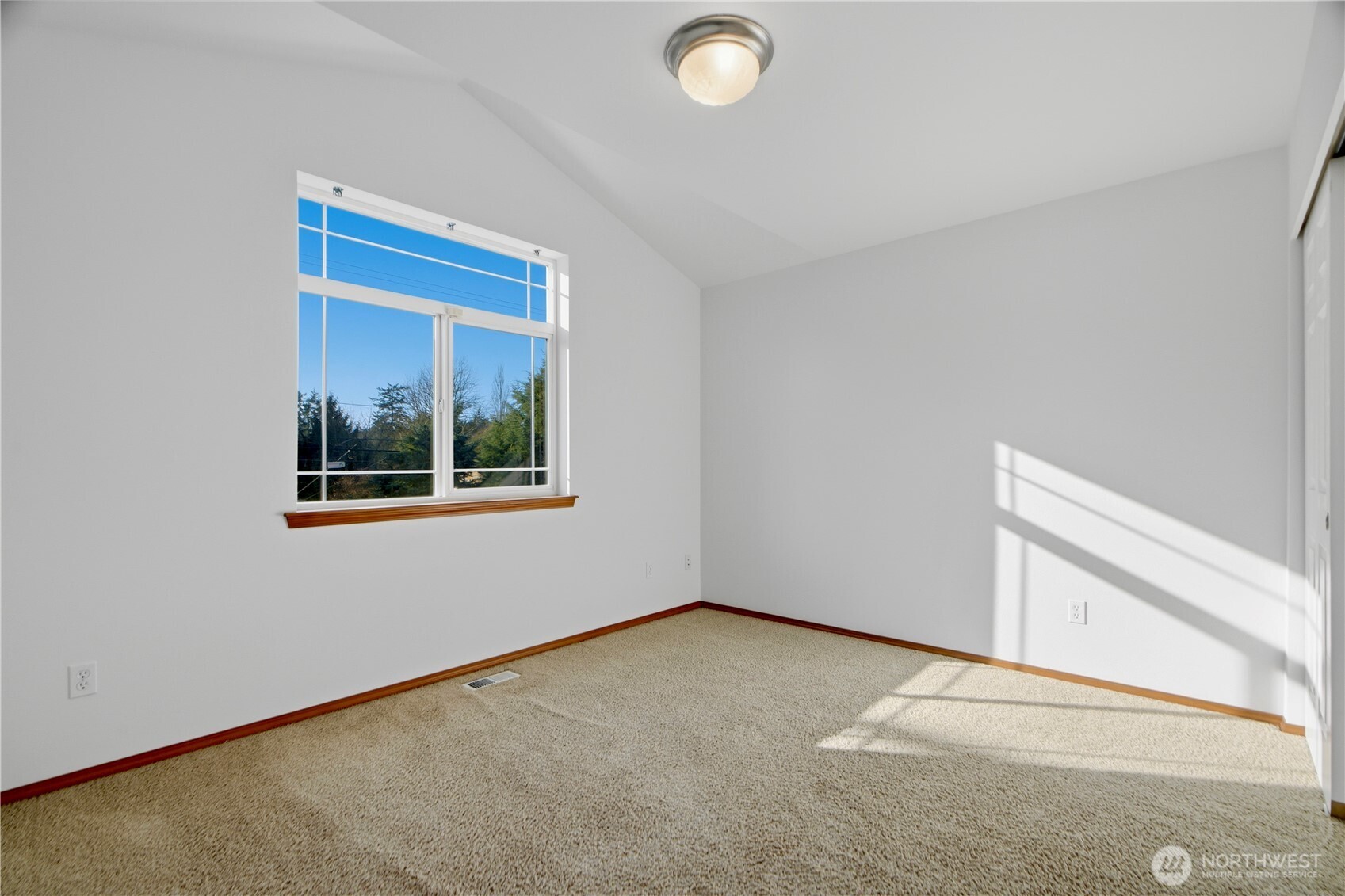 3210 NE 195th Street