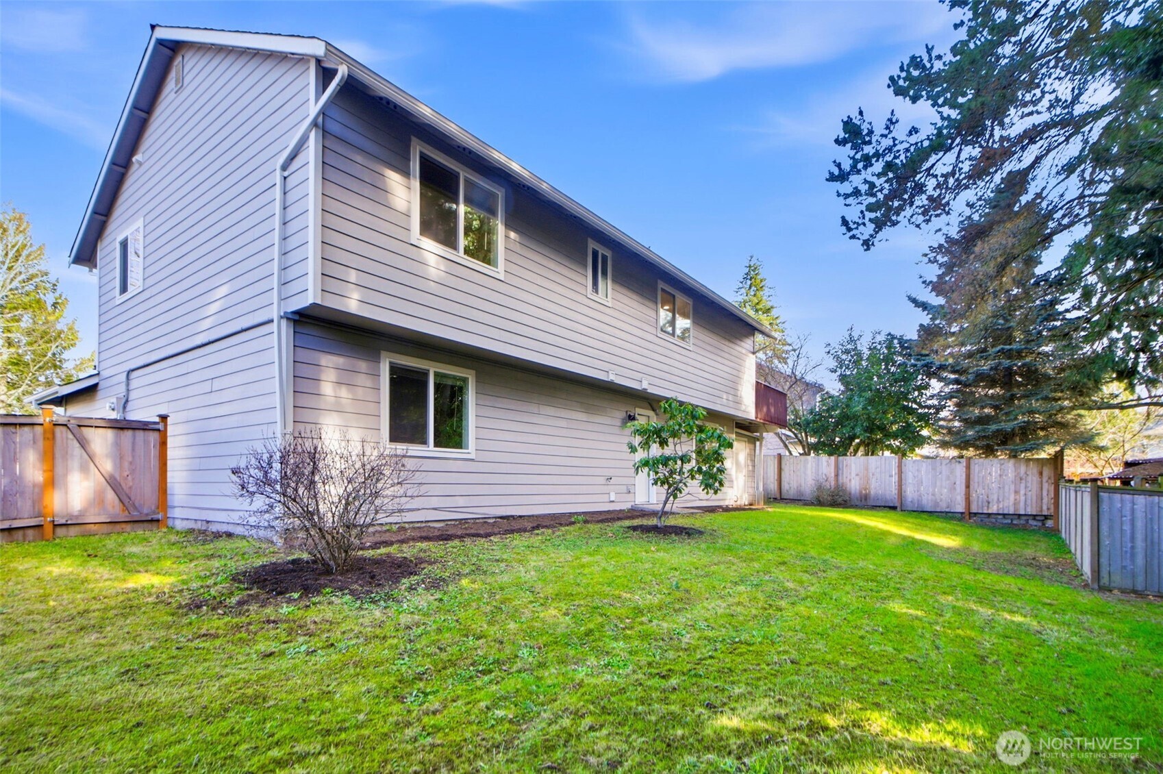 3704 166th Place SW