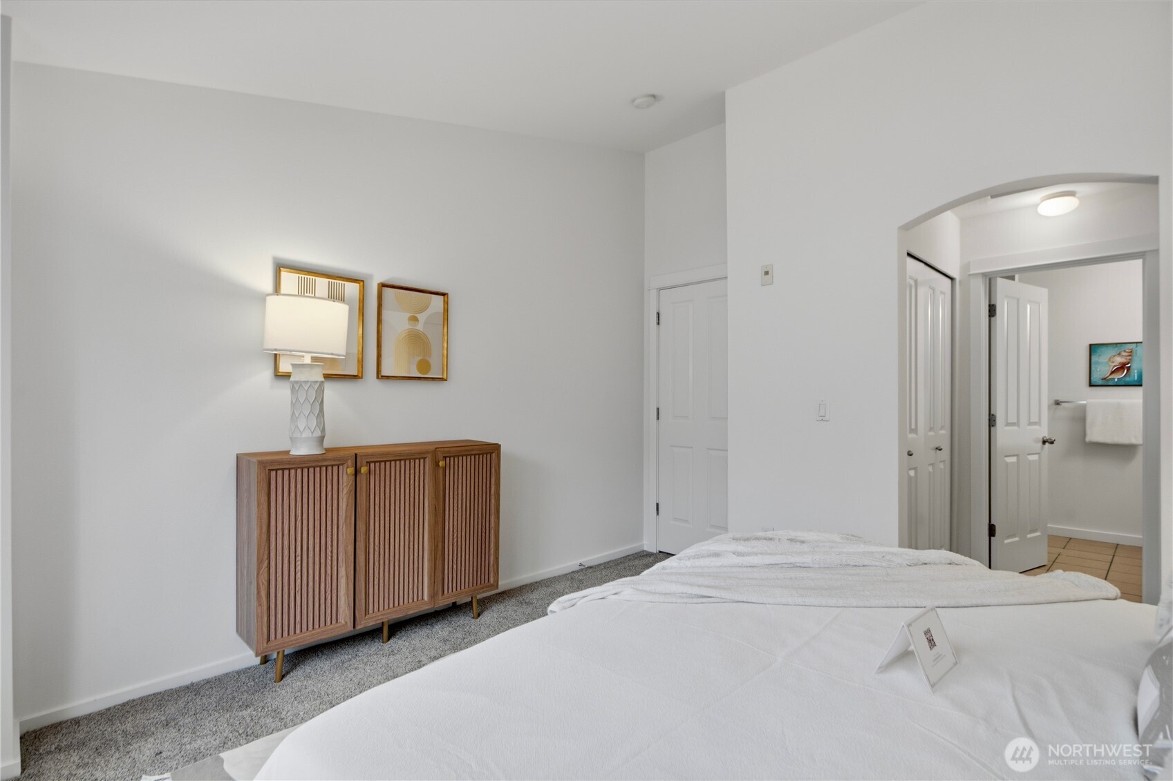 18275 NE 97th Way Unit: 103