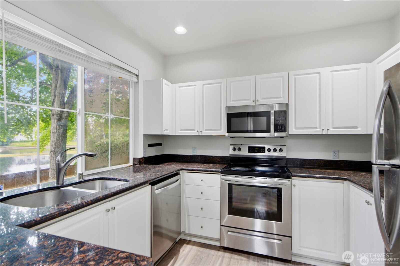23302 57th Avenue S Unit: 40