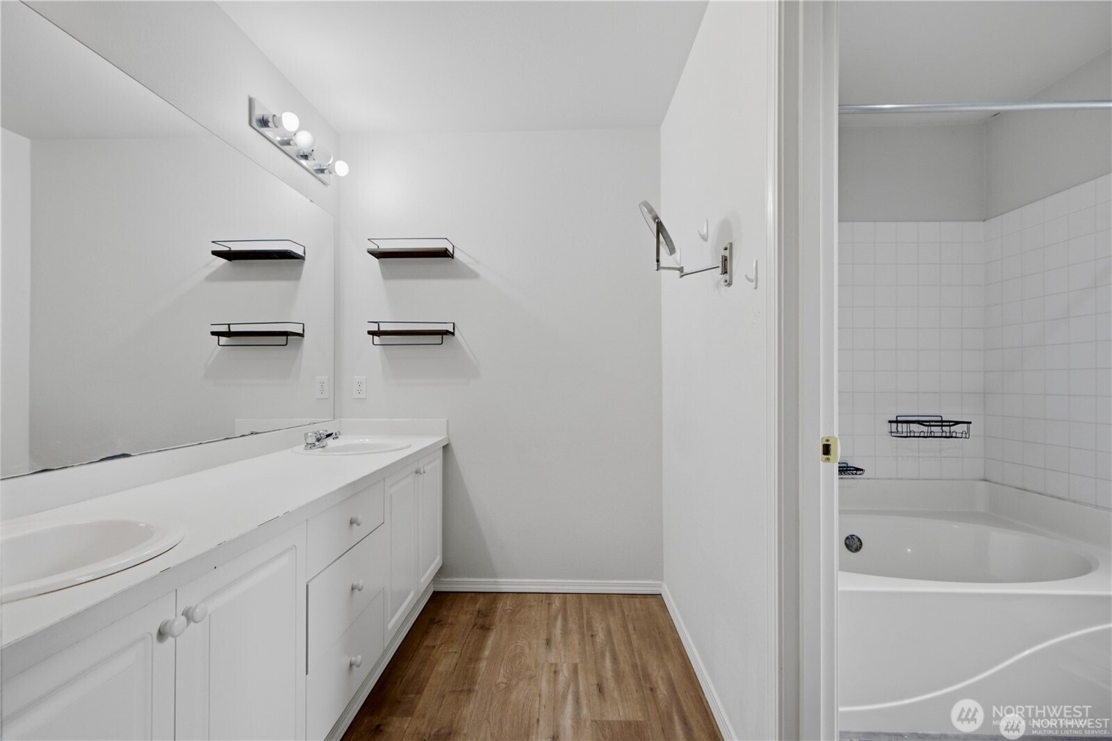 23302 57th Avenue S Unit: 40