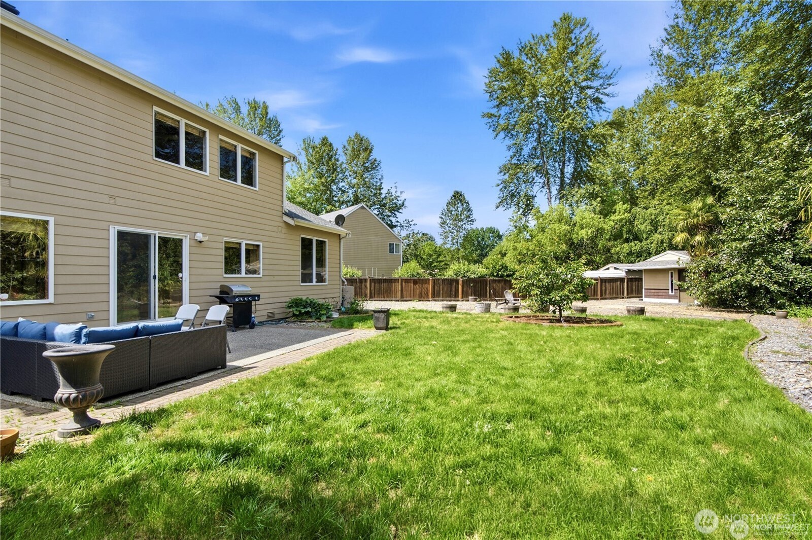 11902 SE 277th Street