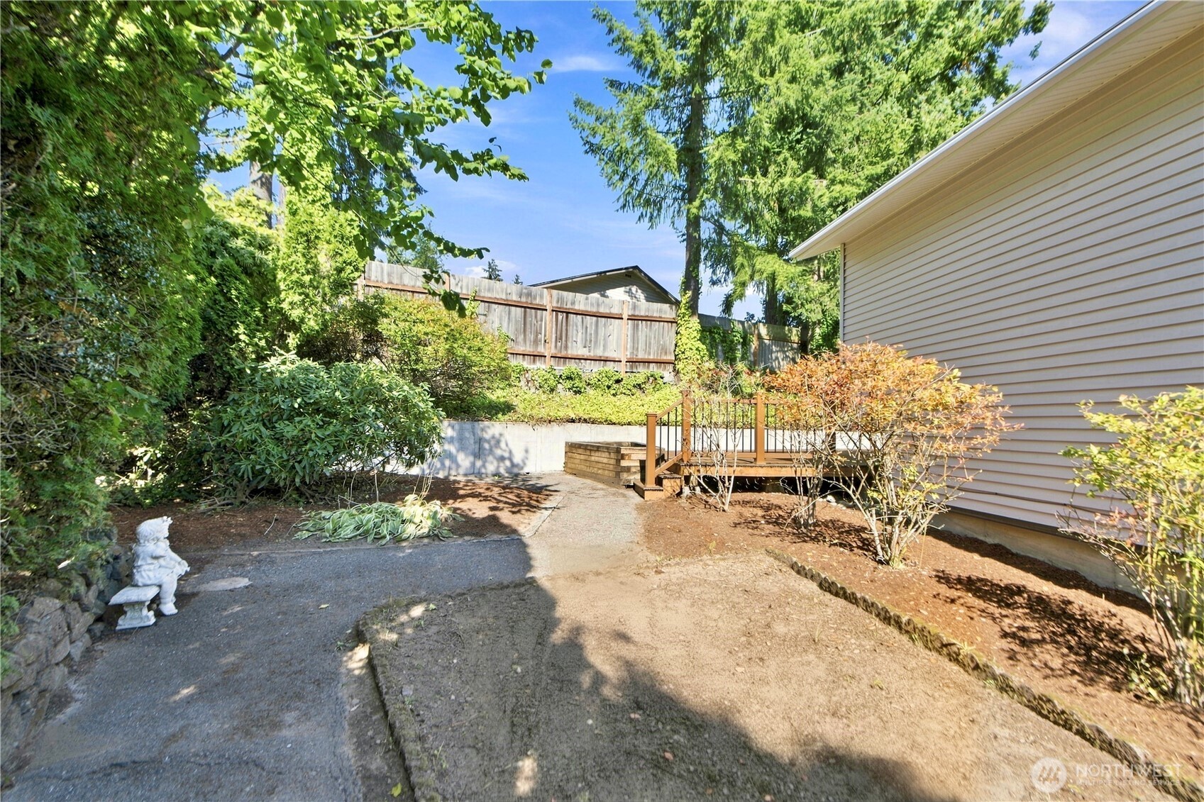 17219 NE 16th Place