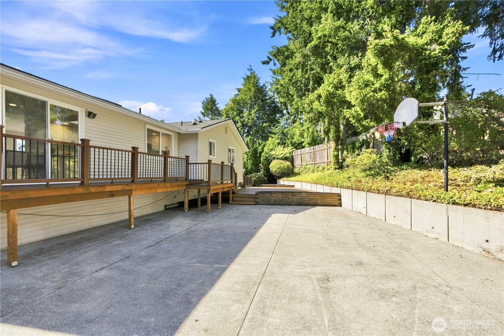 17219 NE 16th Place