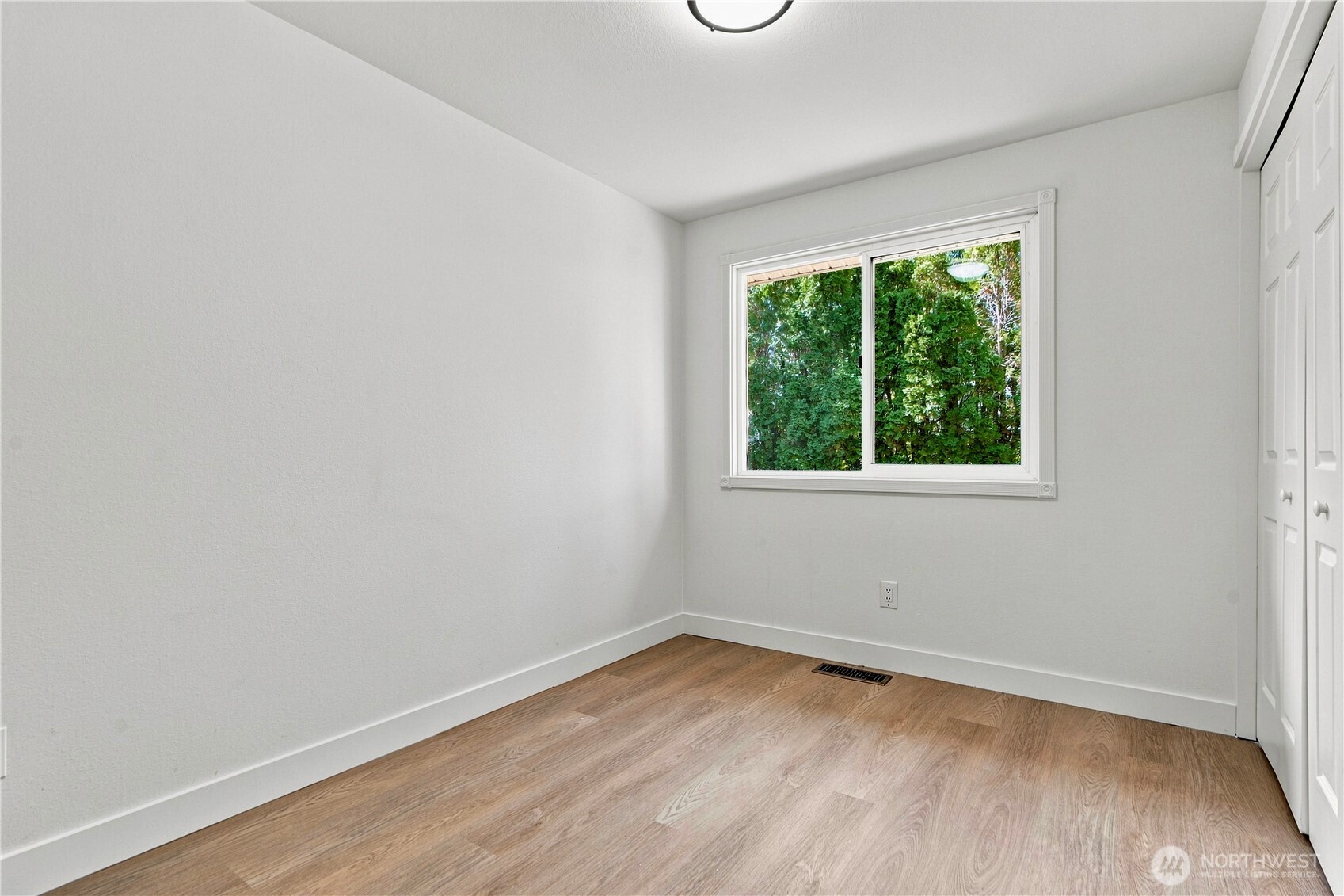 17219 NE 16th Place