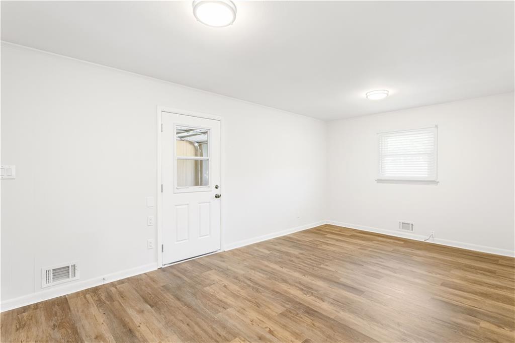 2200 Powers Ferry Drive SE